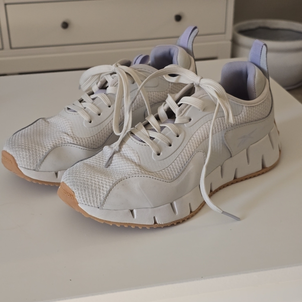 Reebok Stylish Women's Sneakers in White and Gray